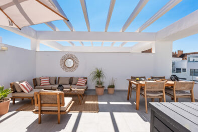 Groot, luxe dakterras appartement Estepona